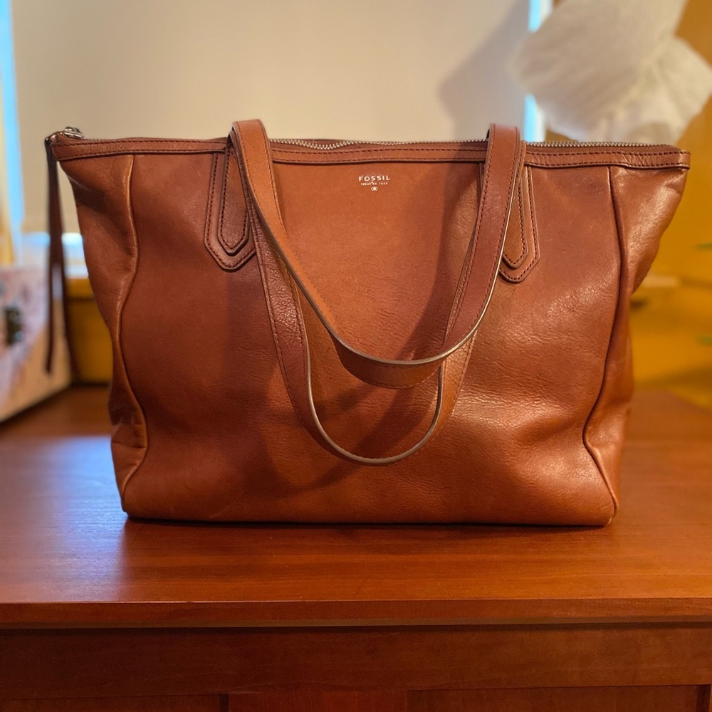 Fossil Tan Leather Tote Bag